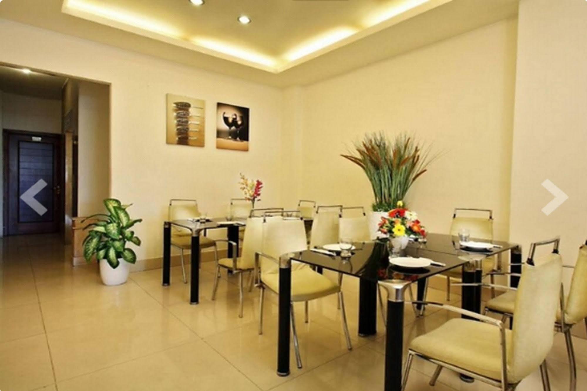Ben Thanh Market - Hotel Premium Ho Şi Min Dış mekan fotoğraf